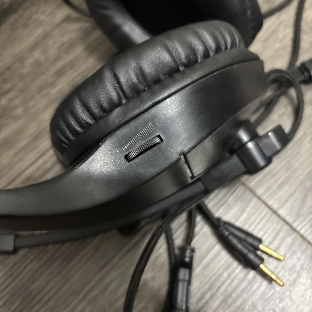 The Unbranded Brand gaming headsets